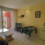 Apartament 33m² Avec Terrasse Couverte Au Bord De Mer, Parking Inclus - Fr-1-472a-306 Sète